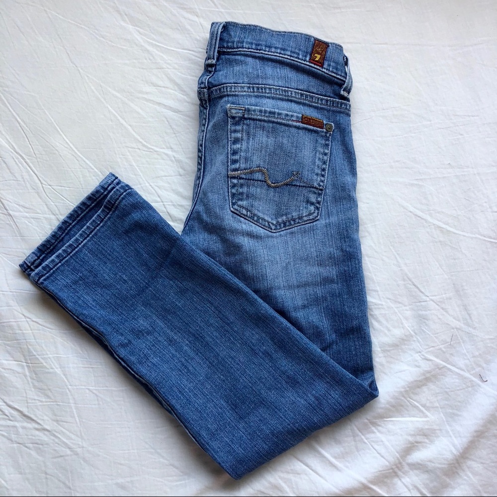 7FAM Crop Straight Leg Jeans